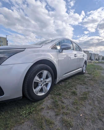 Toyota Avensis cena 44900 przebieg: 230000, rok produkcji 2013 z Szubin małe 106